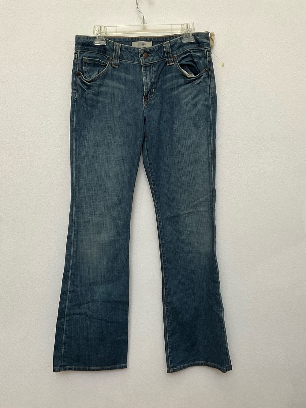Gap Curvy Flare Stretch Whiskered Mid Wash Jeans Size 8 Long Inseam